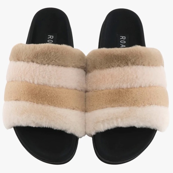 ROAM Sandals - Picture 1 of 4